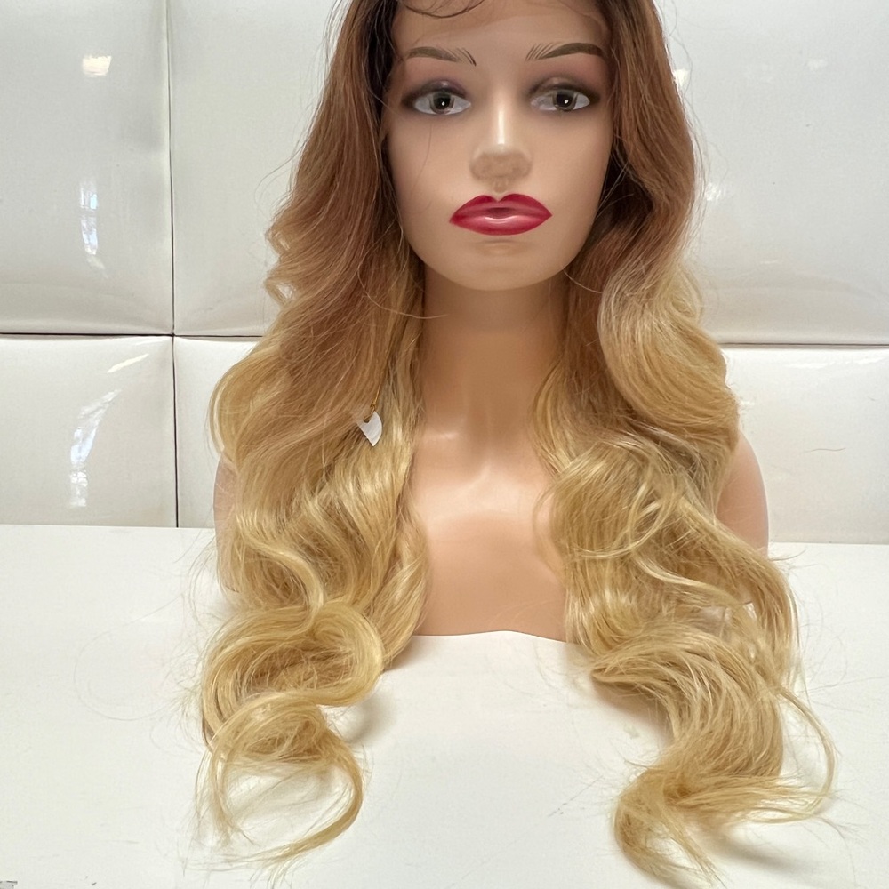 JANET - MARY - OP.BLONDE Swiss Lace Front Wig - Blonde Wavy Synthetic wigs NEW